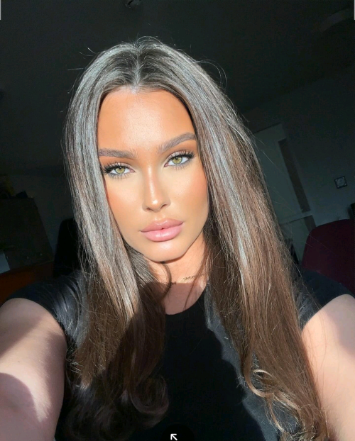 100000790515a7b093093421ff