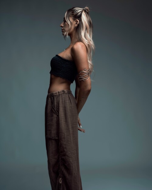 1000008275d2136bd43f45d96c