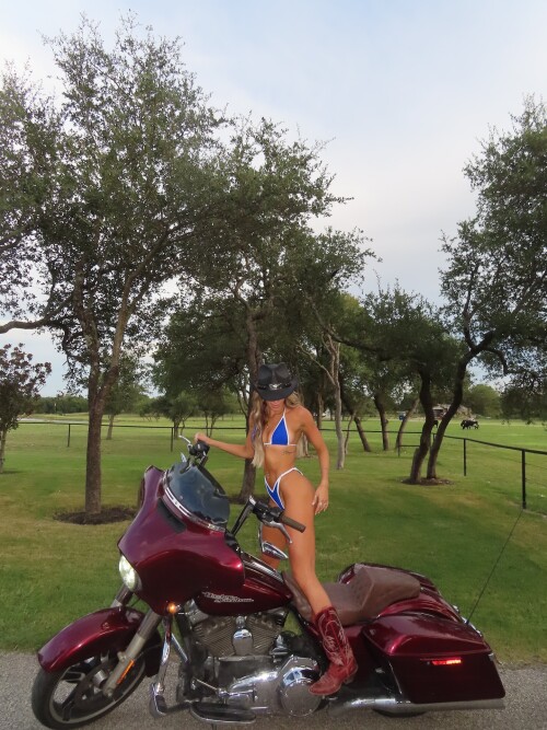 1000008323b7d7fb99e8c5e37c