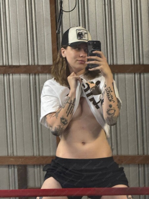 1000008346b651dffe36a54d1e