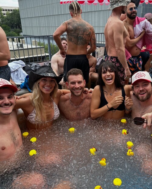 1000008460e13d61fc64587c21