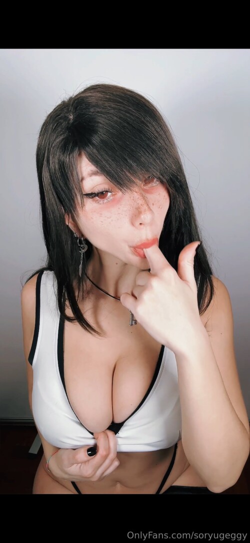 1000008513f88692762c2a5938