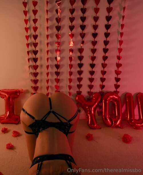 1000008565f7b091258985e876