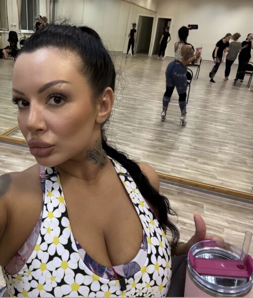 1000008568befc68ceb5247ab2