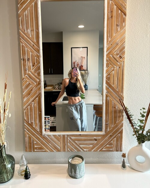 1000008580f328abeff20b6abc