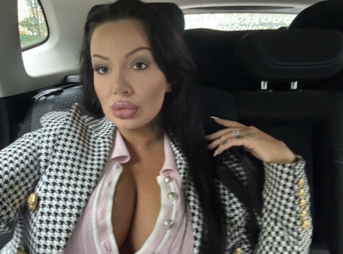 10000085885ab145b80bb22f07