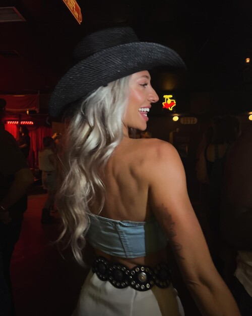 1000008655e2660180d9a0143a