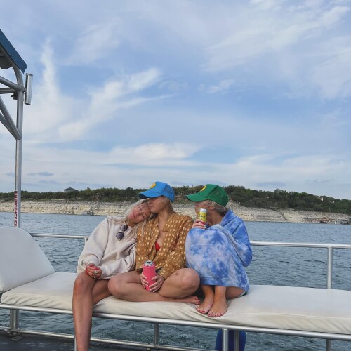 1000008672e6ff1658f375e002