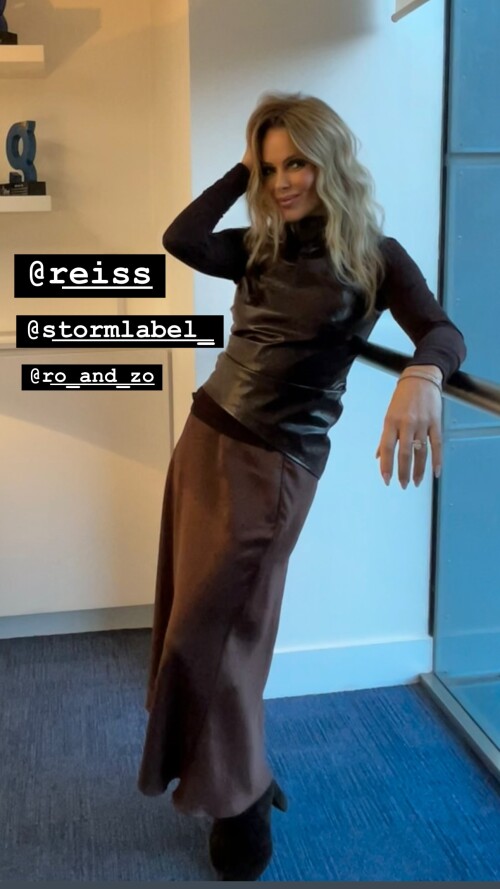 1000008705f43d2664030a2fa9