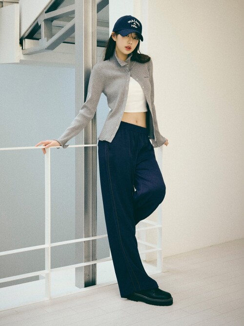 1000008848ee267fc02b850bd8