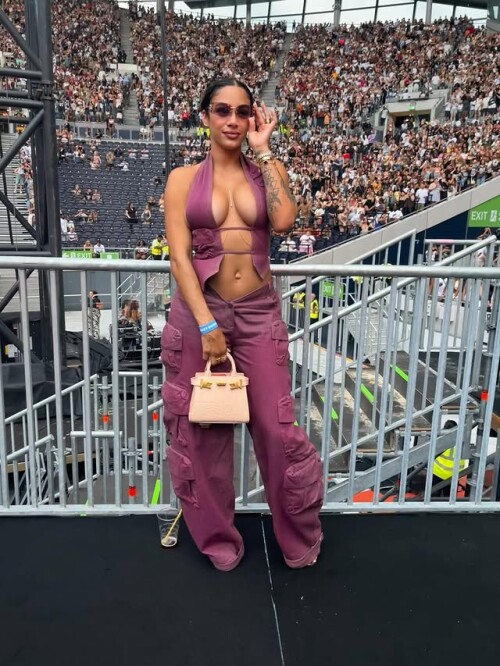 1000008979405580da9fffa6a7