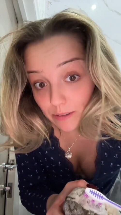 10000091103e8af1394c745d86