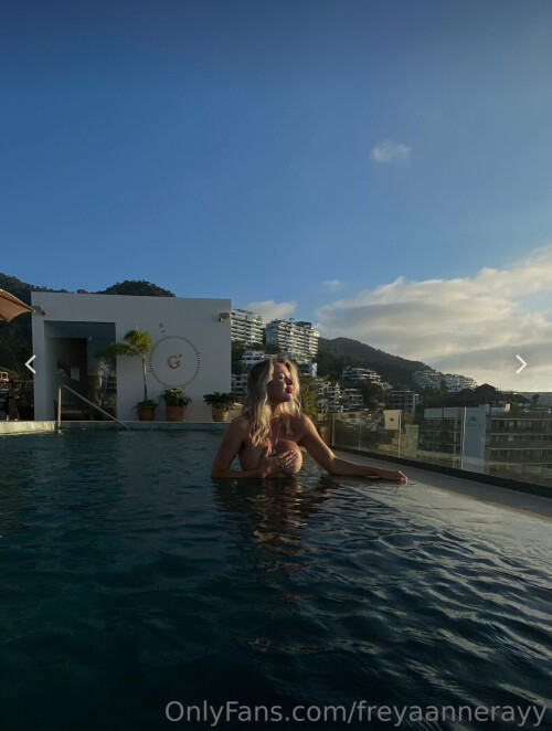 1000009123ba4d25ca2996ca2c