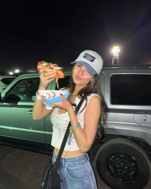 1000009175ec7ba01a06c865b3