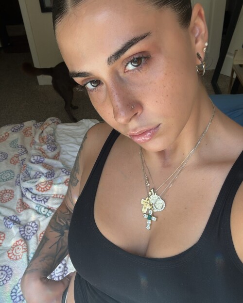 10000091873d23016fdd9e22b2