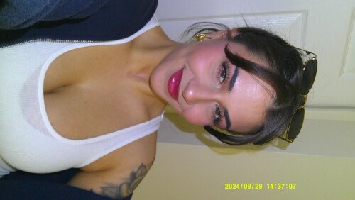 10000092219eedeca7dba43587