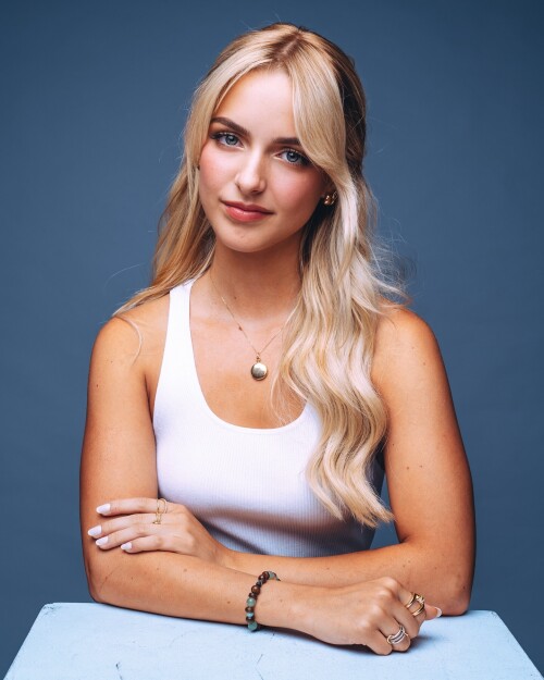 100000934298d696804a583a49