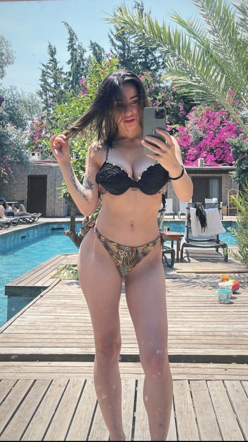 10000093716af49f5d0ea8ac16aeb12d8487da62ba