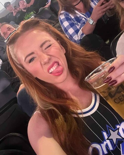 100000948565e6678270e3dad1