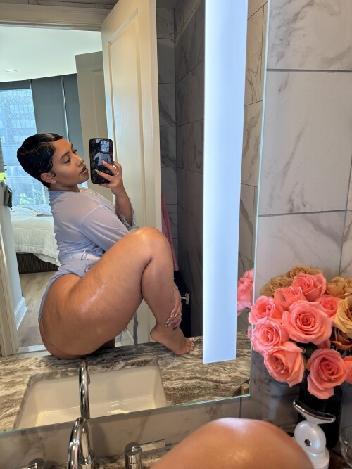 1000009596980c382d9377e711