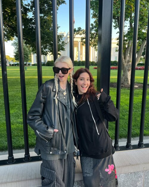 100000974310bd18c450b5f15d