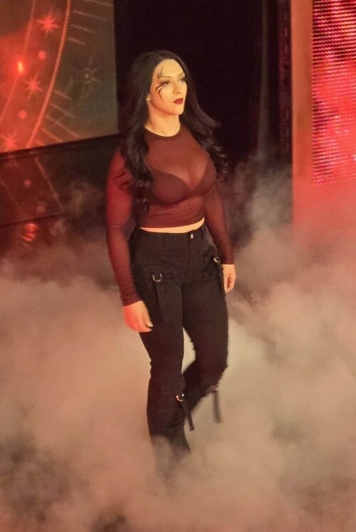 100000979022f948cda81d7b2d