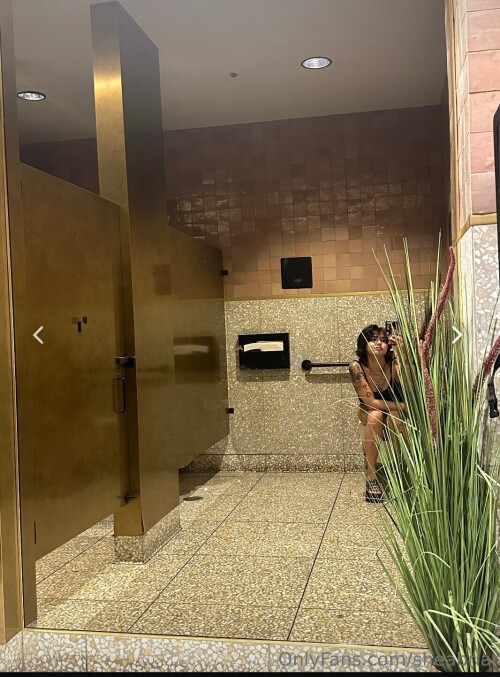 100000989147f5c19f43c4d230