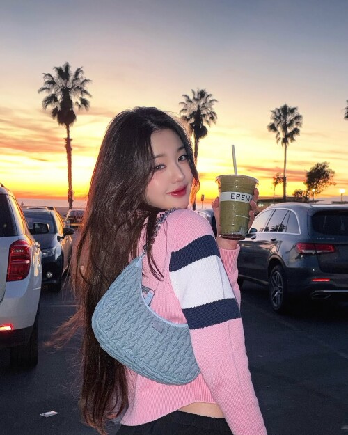 10000099393c10a3408a1d041a