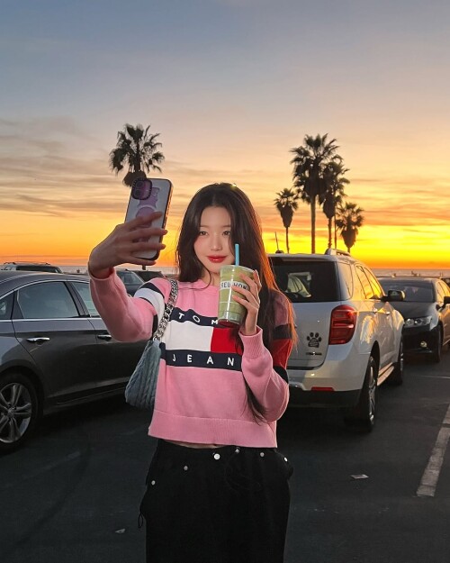 1000009953a8937ff5d3401f8b