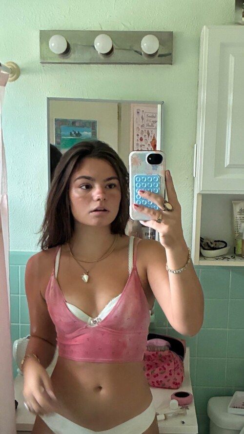 1000010087a220b34fea363722