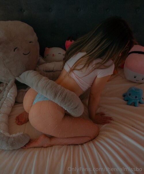 1000010134793ec5aa612d9b01