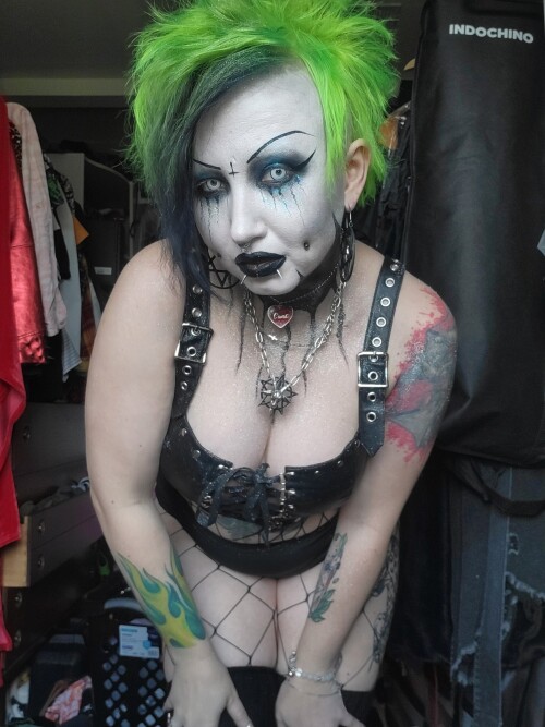 10000104210183a172b00007ab