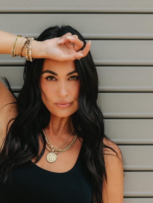 1000010560c151ccaa21f60d49