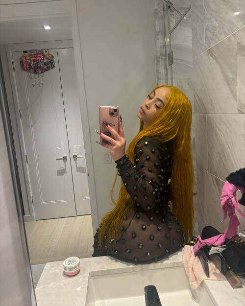 1000010565eb42b45ee76f87cc