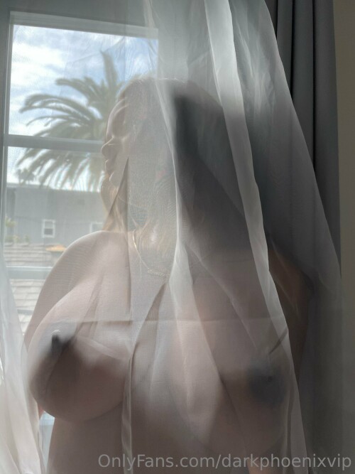 100001064452e3a9d51c8f8256