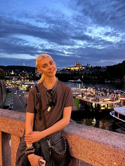 1000010715df1ff369f3ff9215