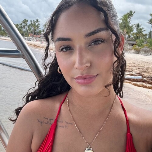 1000010967f6a5731cda8bcc5e