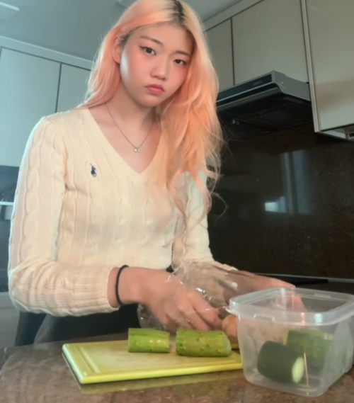 1000011020763fb9c8048fa399