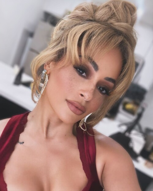 100001119248b1ad6eb87e818d