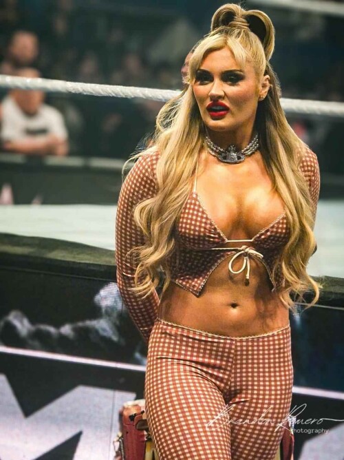 1000011281d51a6cf353caaa6a