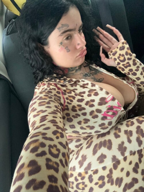 10000114334e594cf26271249e