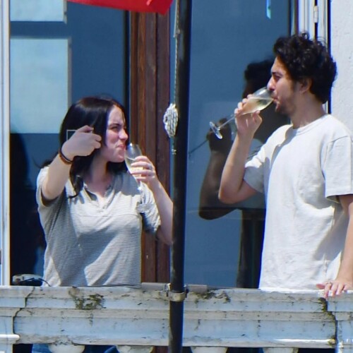 100001151043f5318dae73a486