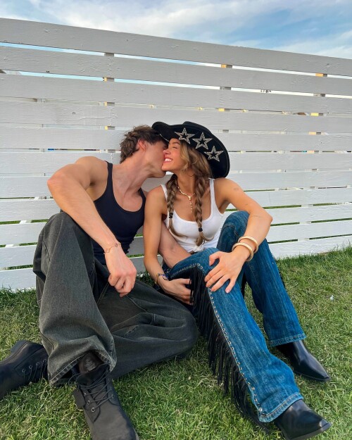 100001171644dad25ffe02b53c