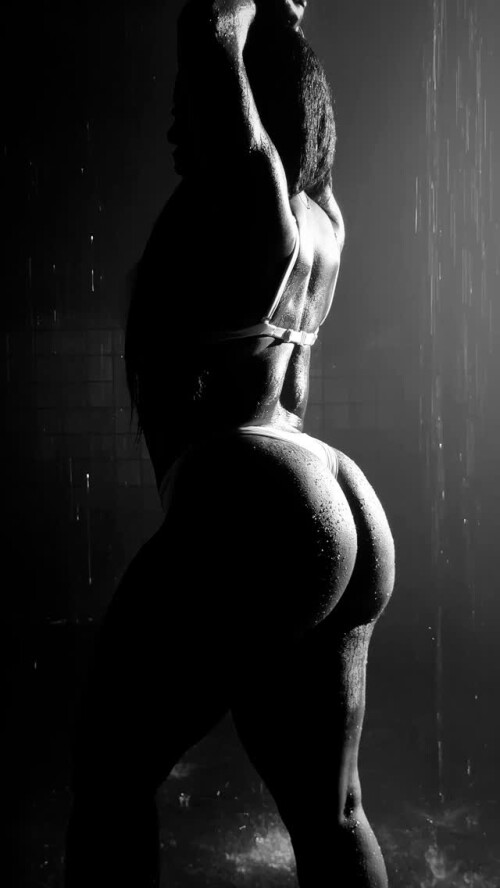 1000011790e5532e7e076d6bcd