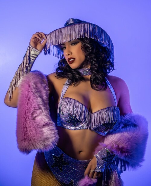 1000012093a1501e4bdb15bdb5