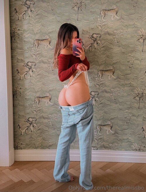 10000121184a3b45565ac88355