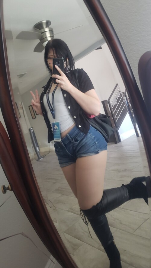 10000122240a36ded1c165e52b