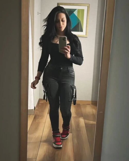 10000125412f8520deea413049