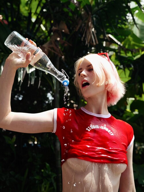 1000012544e69bafdb7d0205e5