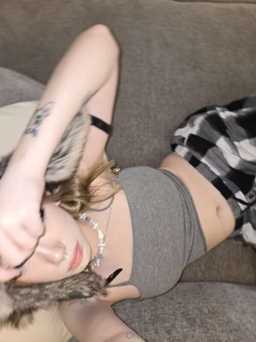 100001274065f5184b77f709d7